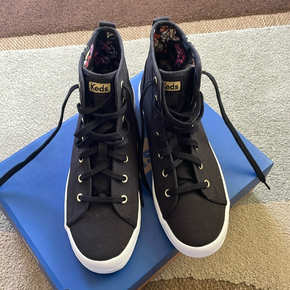 Brand new Keds hitop canvas sneakers